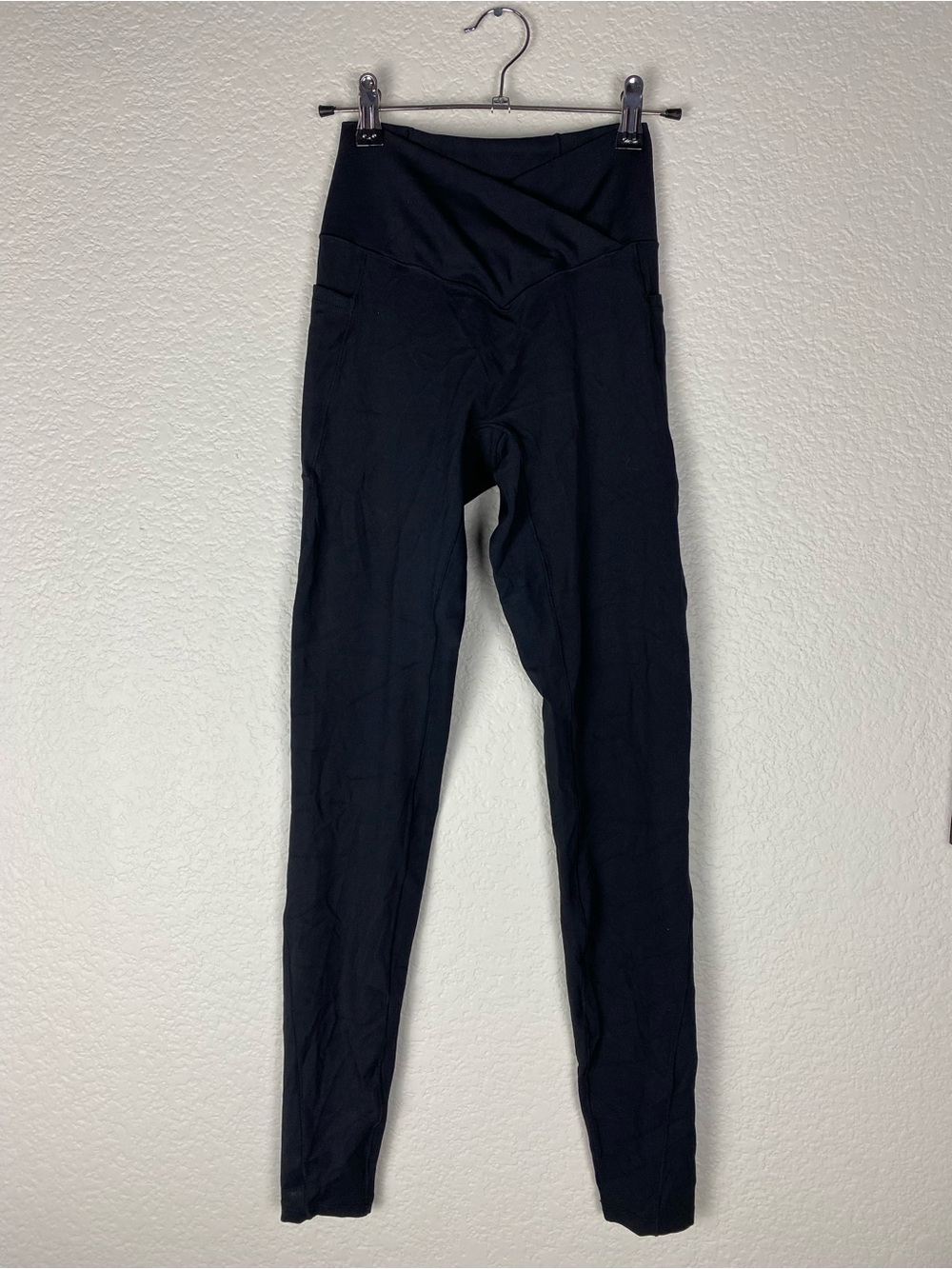 Halara Black Crossover Waist Full Length Leggins - Picture 2 of 12